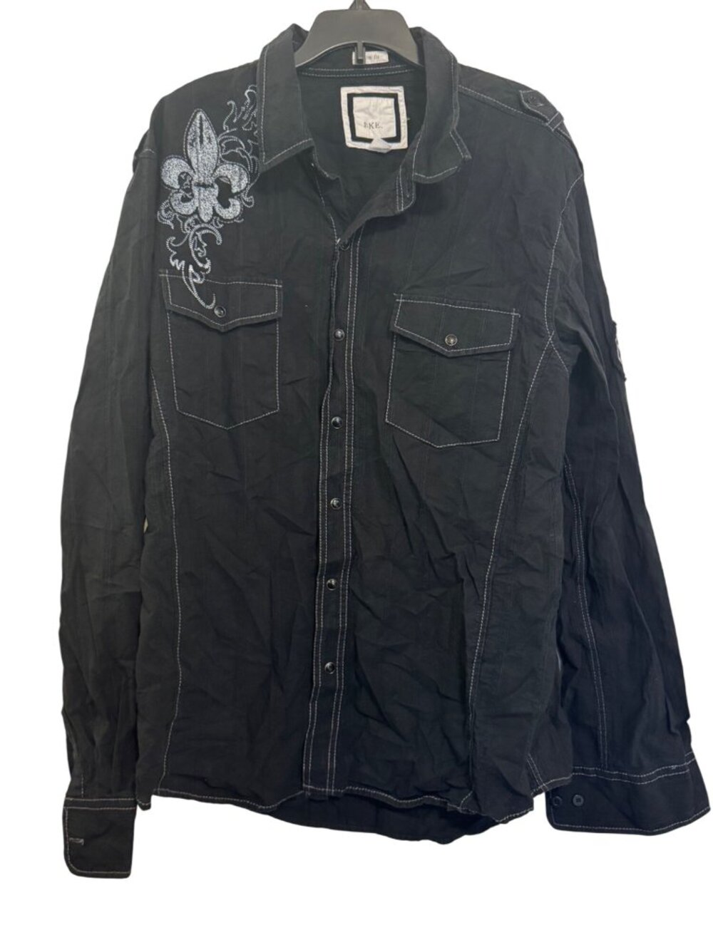 BKE X-Large Slim Fit Black Button-Up Shirt With Embroidered Fleur-De-Lis Design